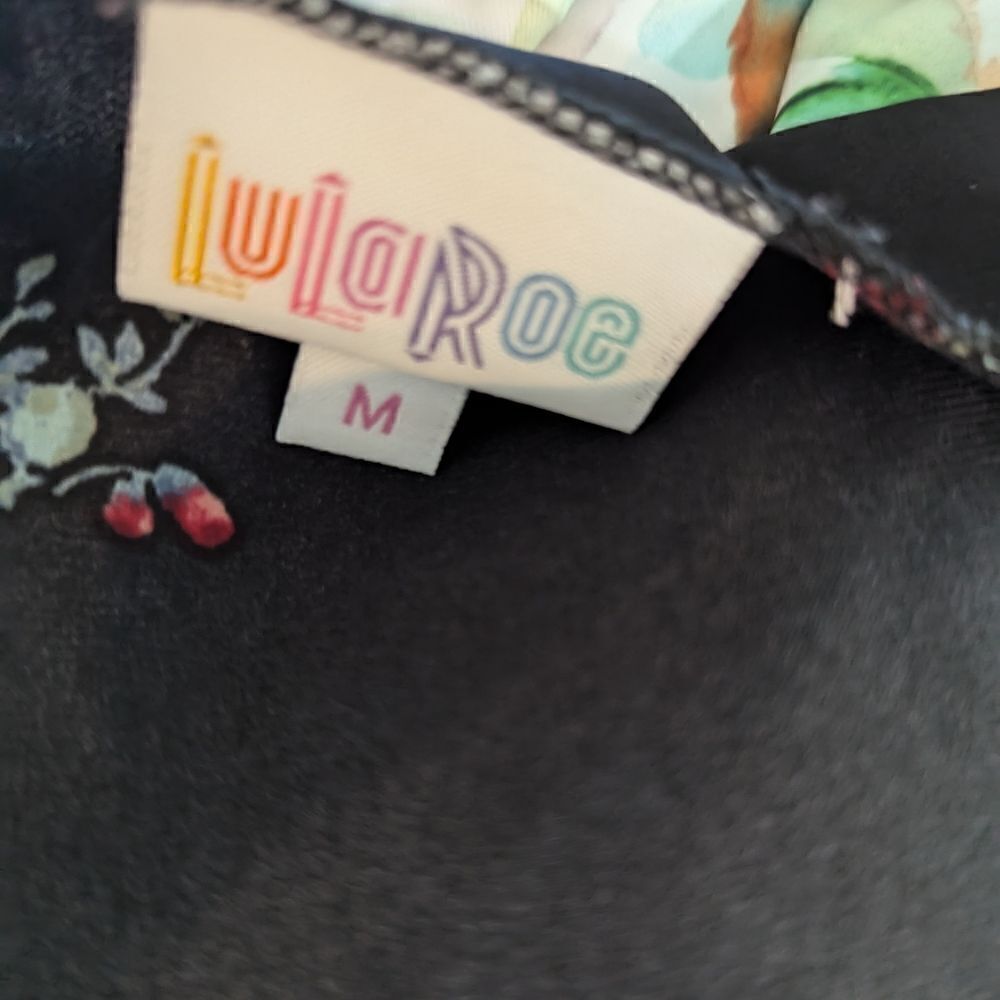 Lularoe Black Floral Kimono - Picture 5 of 6